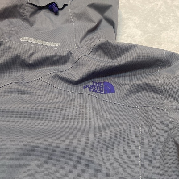 THE NORTH FACE RESOLVE PLUS Women Size S Zip Front Hooded Jacket - Picture 9 of 12